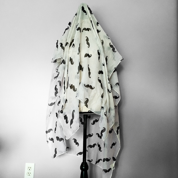 Free with purchase! Mustache Scarf - Picture 3 of 5